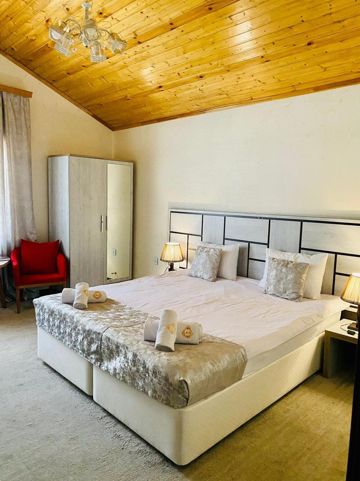 Minali Boutique Hotel Şǝki エクステリア 写真