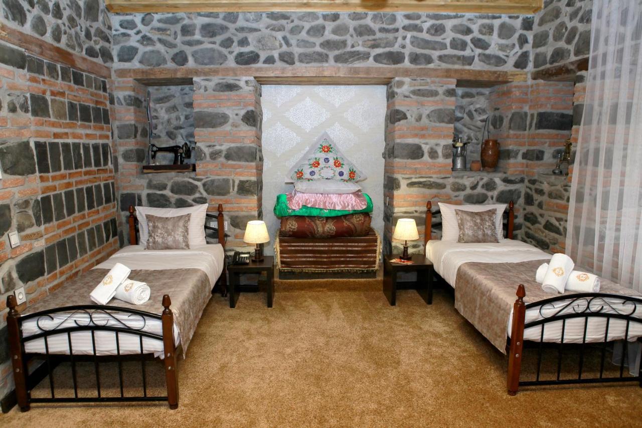Minali Boutique Hotel Şǝki エクステリア 写真